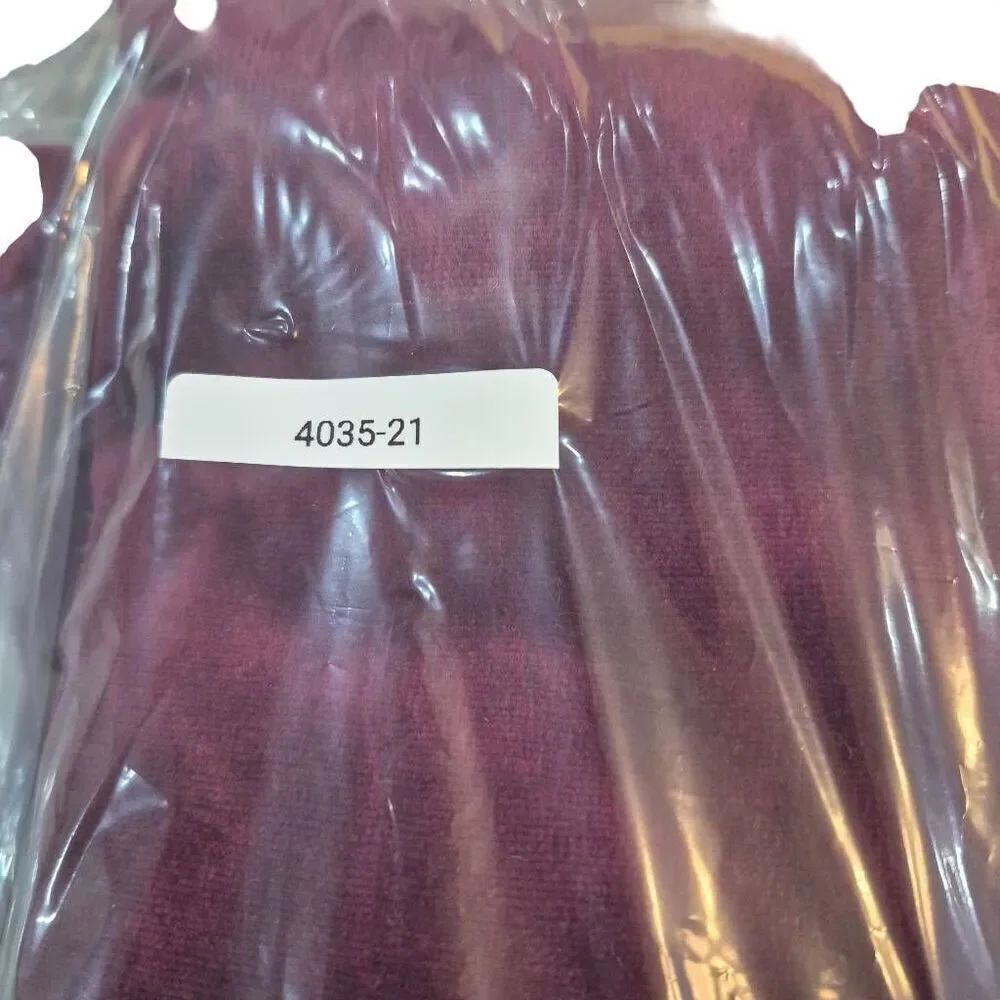 Fabric, Raspberry Red Stretch Velour 60" x 1/2 yd - Picture 4 of 4